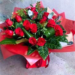 2 Dozen Red Roses