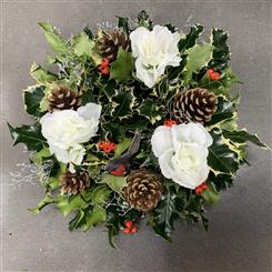 Snowberry Holly Wreath HW200