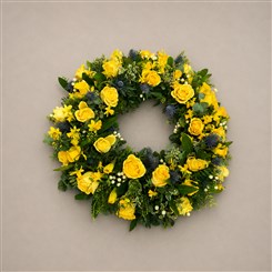 Yellow Rose Wreath W161