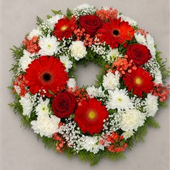 Scarlet Harmony Wreath W172
